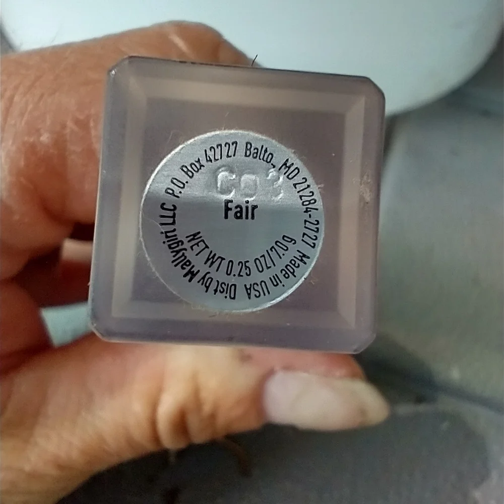 Mally makeup instant erase concealer fair.